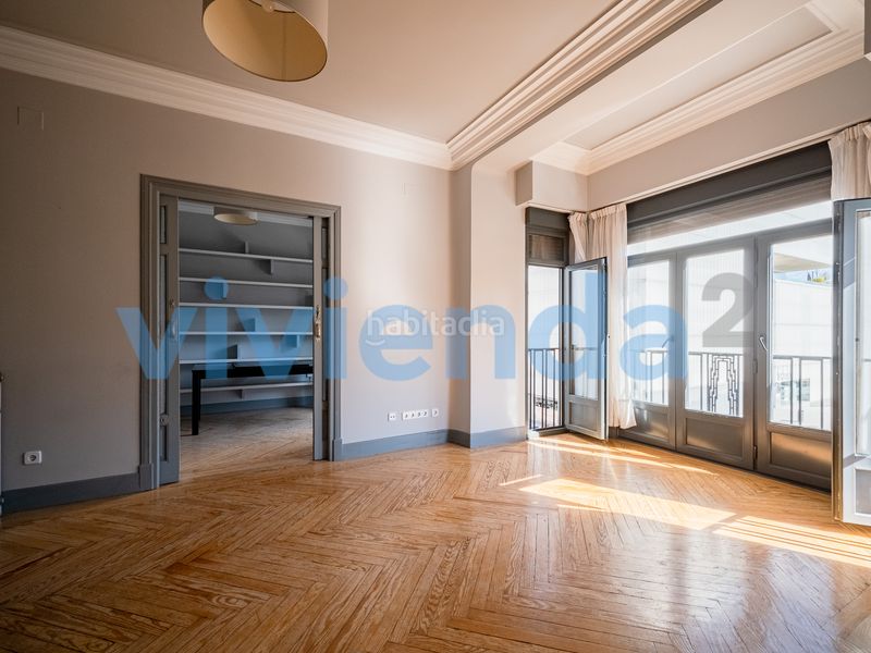 Foto a5a7780c-878b-47d7-b24a-28d854e5be82. Pis amb calefacció a Justicia-Chueca Madrid