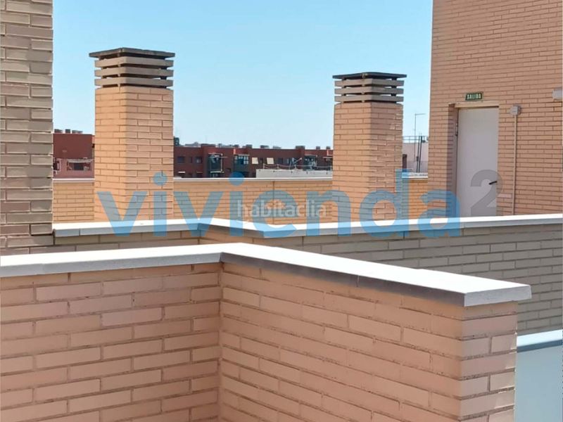 Foto 4896b0ec-a813-48a6-b203-4a486991986a. Pis amb calefacció aparcament a Guindalera Madrid