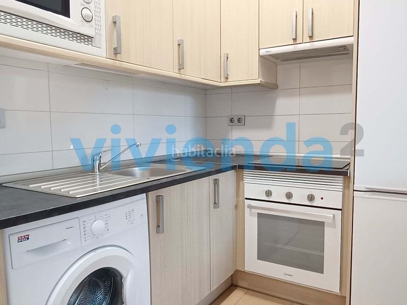 Foto 973e12c1-5b57-414a-af00-50490b005177. Pis amb calefacció aparcament a Guindalera Madrid