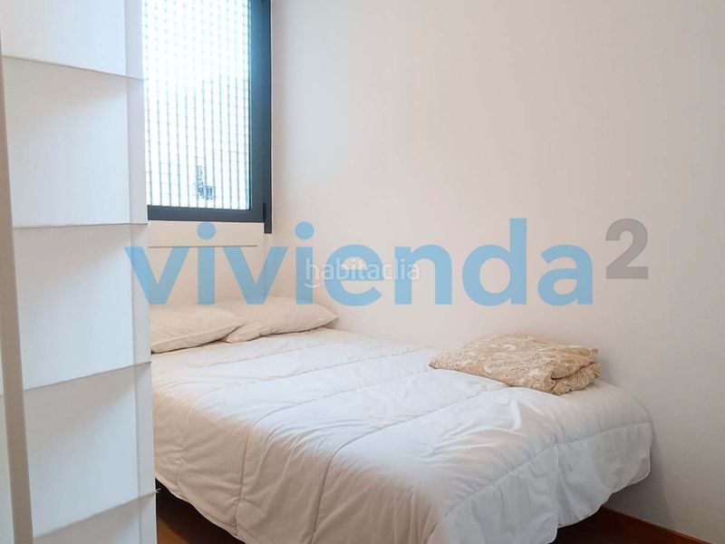 Foto aeb3f45d-ca8c-4969-a57e-3048636d5357. Pis amb calefacció aparcament a Guindalera Madrid