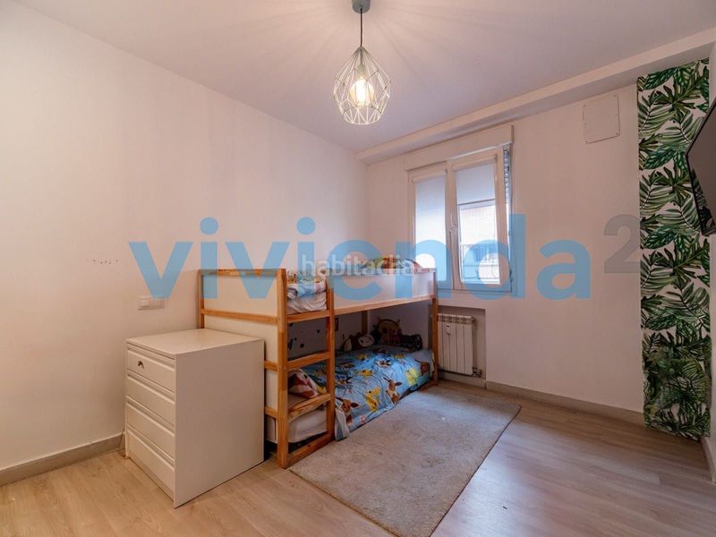 Foto f1b7a4e9-4e0e-48e8-b22d-420e7bda42ae. Pis amb calefacció aparcament a Prosperidad Madrid