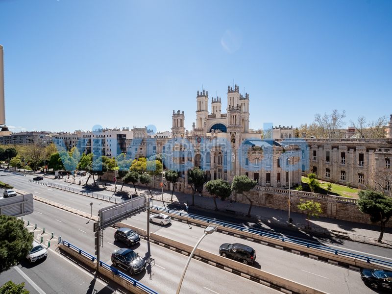 Foto ac1b98c9-3ff8-47a1-86cd-1561e3312f5d. Pis amb calefacció a Cuatro Caminos - Azca Madrid