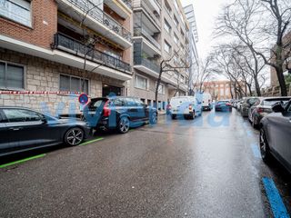 Car parking  Alvarez de baena. Gar. individual en el viso, 13 m2, 0 dormitorios, 0 baxf1os, 35.