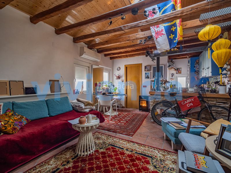 Foto 860c6c91-4a00-48d7-a236-b50eeca93395. Pis amb calefacció a Embajadores-Lavapiés Madrid