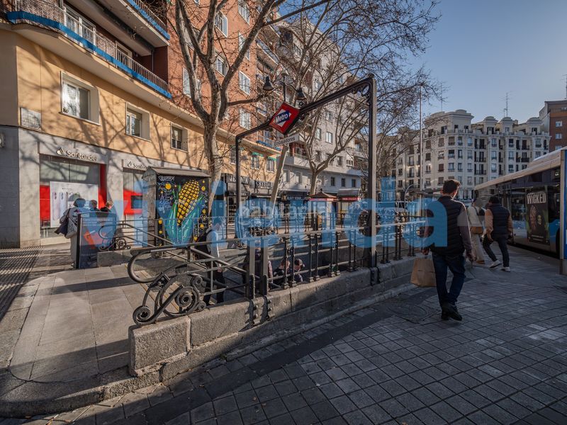 Foto f759f747-2201-4760-a684-3954a35029de. Pis amb calefacció a Embajadores-Lavapiés Madrid