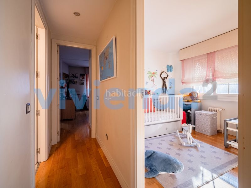 Foto 88bd37e4-06a4-495c-a1db-3c0bdd042c7c. Pis amb calefacció aparcament piscina a Nueva España Madrid