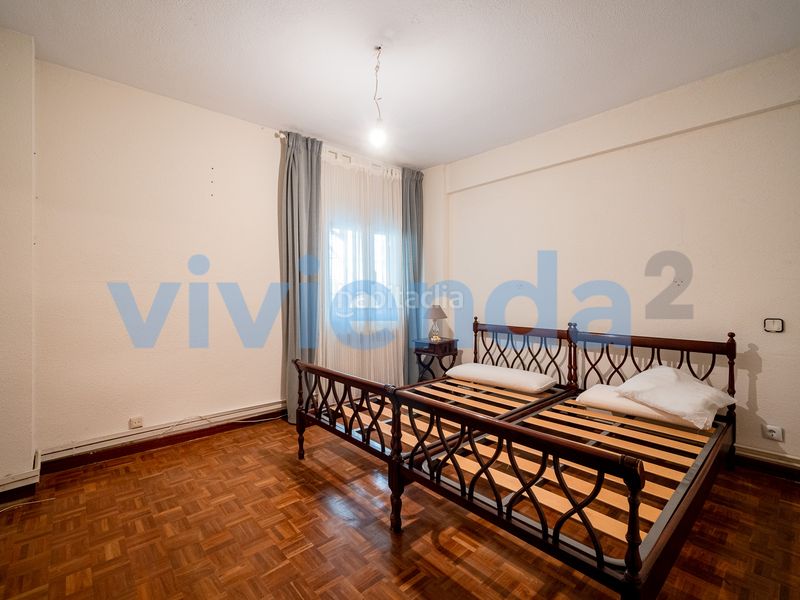 Foto 09fea92c-e143-4fad-83c4-db0e8c3ad197. Pis amb calefacció a Apóstol Santiago Madrid