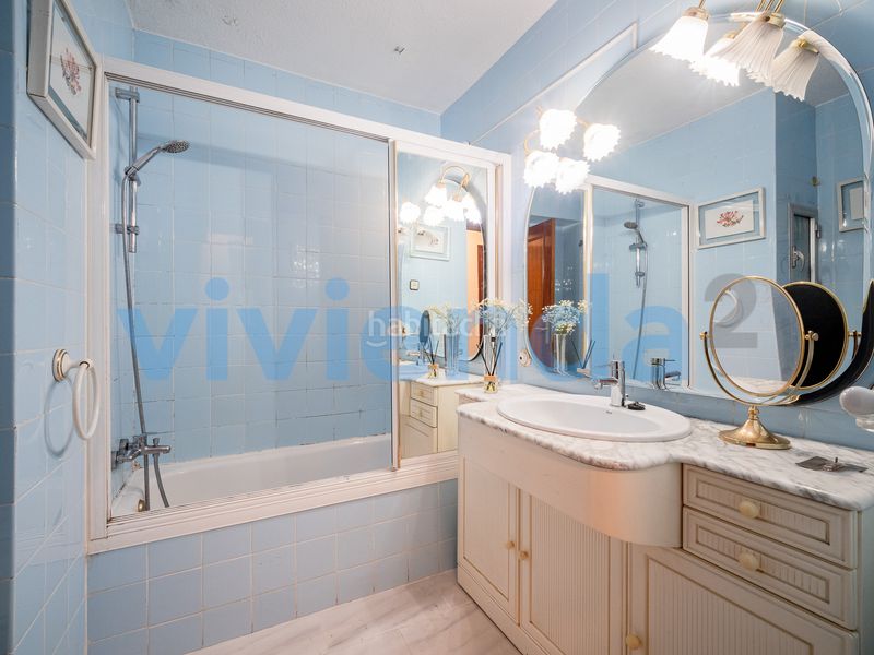 Foto 58ca1985-ea29-4c5b-ac94-53be12148972. Pis amb calefacció a Apóstol Santiago Madrid