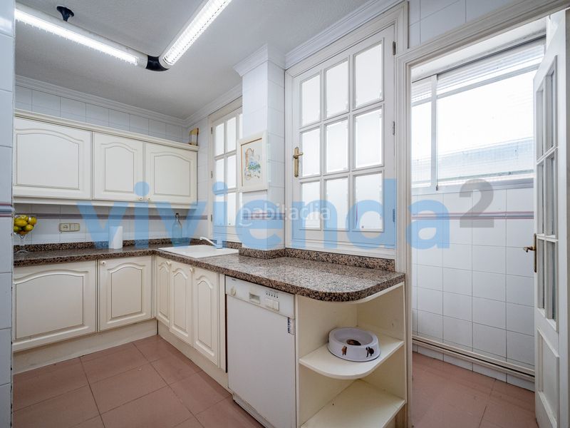 Foto 735172dd-d136-4640-b475-06bbd457aeff. Pis amb calefacció a Apóstol Santiago Madrid