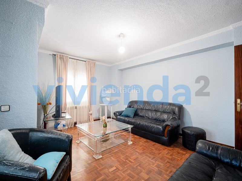 Foto dcf3f458-e593-4994-b62c-4e1762e4af07. Pis amb calefacció a Apóstol Santiago Madrid