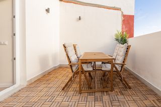 Alquiler Piso  Calle cáceres. Piso en delicias, 70 m2, 2 dormitorios, 2 baxf1os, 1.695 euros