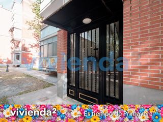 Pis  Plaza ortigosa. Piso en san juan bautista, 80 m2, 3 dormitorios, 1 baxf1os, 393.