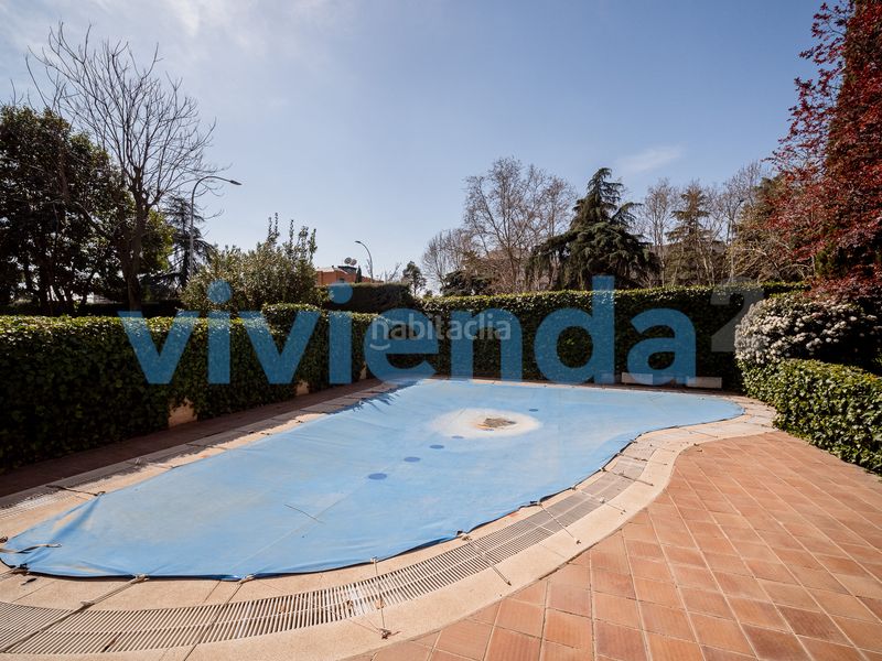 Foto 5de31bb6-3a70-4ef1-947a-99ea28d6ed38. Pis amb calefacció aparcament piscina a San Pascual Madrid