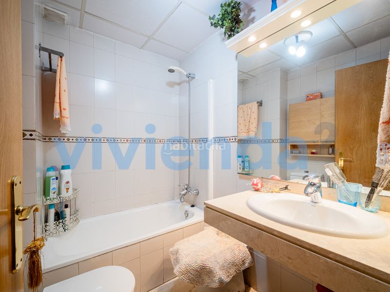 Foto d5cb3dbf-5a71-4250-b496-c93ba0fd1865. Pis amb calefacció aparcament piscina a San Pascual Madrid