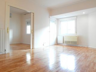 Location Appartement  Maldonado. Piso en lista, 100 m2, 2 dormitorios, 2 baxf1os, 1.850 euros