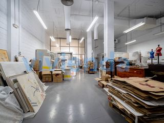 Ufficio  Calle de albasanz. Oficina en simancas, 220 m2, 0 dormitorios, 1 baxf1os, 467.000 e