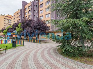 Pis  Del hierro. Piso en legazpi, 126 m2, 3 dormitorios, 2 baxf1os, 782.000 euros