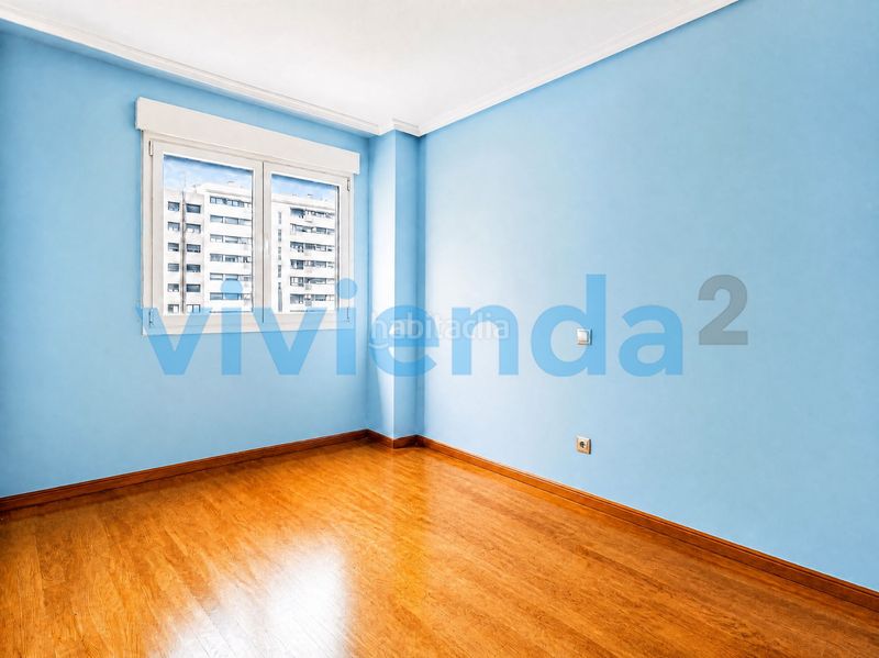 Foto 144bca25-3643-4128-8724-c1a6e6667005. Pis amb calefacció aparcament piscina a Legazpi Madrid