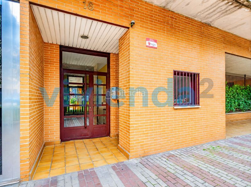 Foto 7d049392-ff79-420e-b950-4342a5a00674. Pis amb calefacció aparcament piscina a Legazpi Madrid