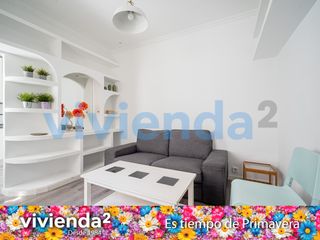 Appartement  De san isidro labrador. Piso en palacio, 43 m2, 2 dormitorios, 1 baxf1os, 297.000 euros