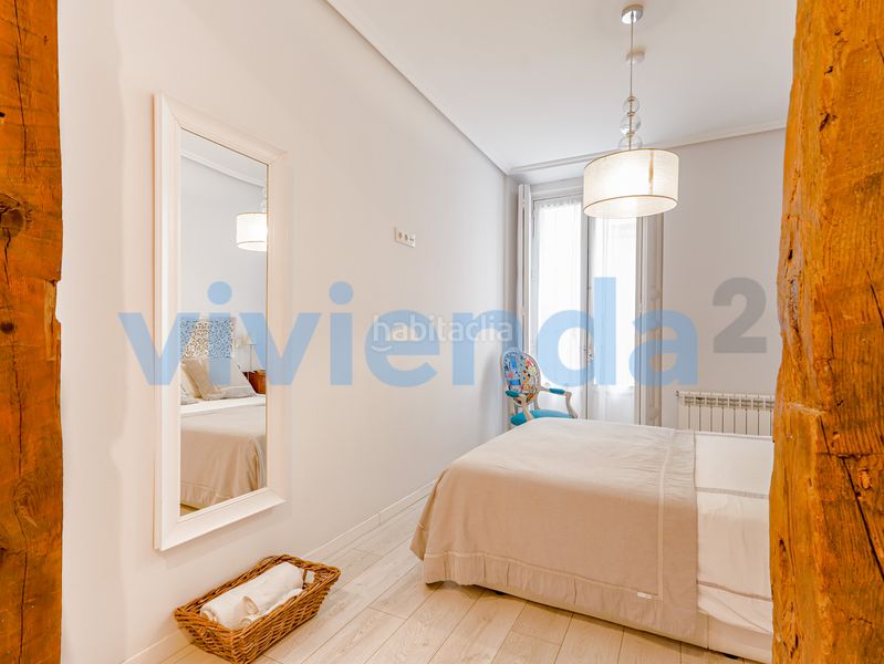 Foto c8b00b96-1560-4287-89d1-281ed0d60e74. Pis amb calefacció a Embajadores-Lavapiés Madrid