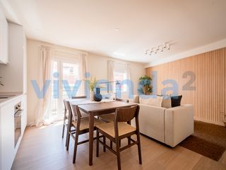 Rent Flat  Calle ana maría. Piso en valdeacederas, 67 m2, 3 dormitorios, 2 baxf1os, 1.895 eu