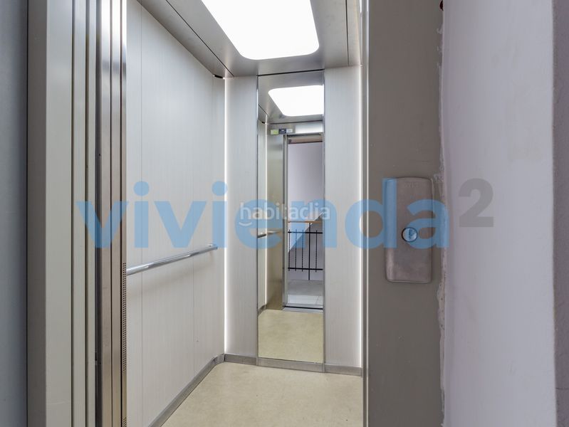Foto e0eb3c69-f270-48f2-a5a7-7f8c2b1e8867. Pis amb calefacció a Guindalera Madrid