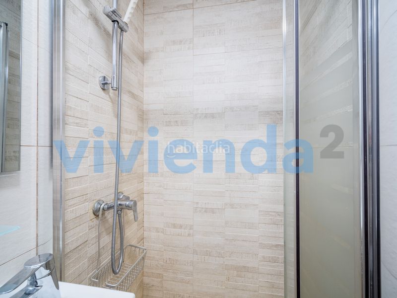 Foto b5b9ef56-d084-4bae-ad92-e34db3dbdc2a. Pis amb calefacció piscina a Colina Madrid