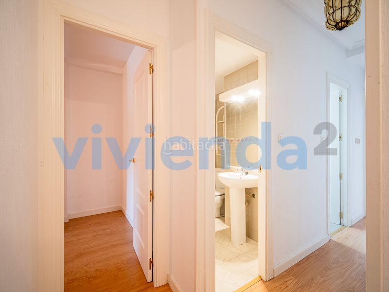 Foto d207c210-ef89-4a62-b697-3e9c65337d49. Pis amb calefacció piscina a Colina Madrid