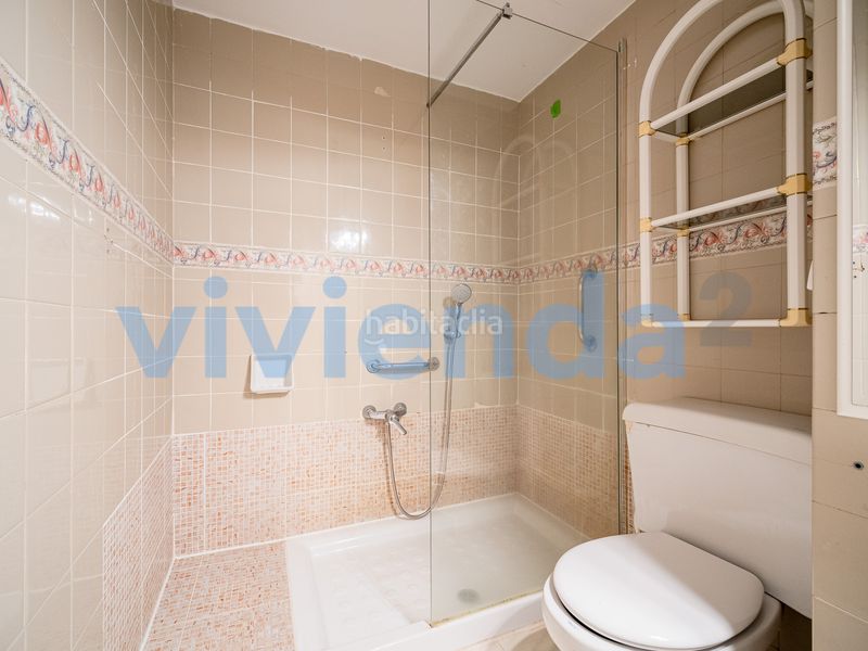 Foto e32ade97-c1b7-4d03-9344-9cf22c736432. Pis amb calefacció piscina a Colina Madrid