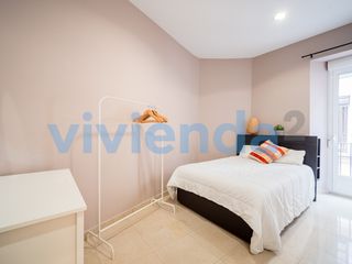 Pis  Calle de la estrella. Piso en universidad, 83 m2, 3 dormitorios, 1 baxf1os, 573.500 eu