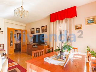 Flat in Calle de Esteban Carros