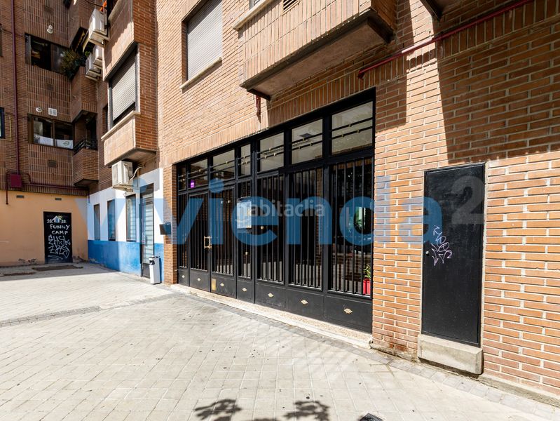 Foto e1ce1fde-8f2c-4055-9e65-4b5436436e8e. Pis amb calefacció aparcament piscina a Costillares Madrid