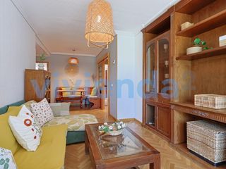 Pis  María sevilla diago. Piso en rosas, 160 m2, 4 dormitorios, 2 baxf1os, 733.000 euros