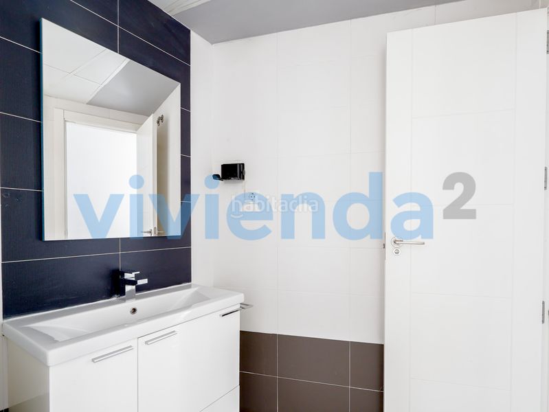 Foto 4b5d2af3-4b3b-4b84-93a8-12a68ab7a6e7. Pis amb calefacció a Ventas Madrid