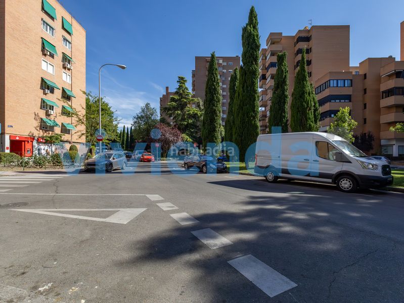 Foto baeaffda-b34e-4898-9094-4bcaad8412c8. Pis amb calefacció a Valdezarza Madrid