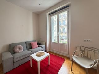 Miete Studiowohnung  Calle de galileo. Estudio en arapiles, 40 m2, 0 dormitorios, 1 baxf1os, 1.200 euro