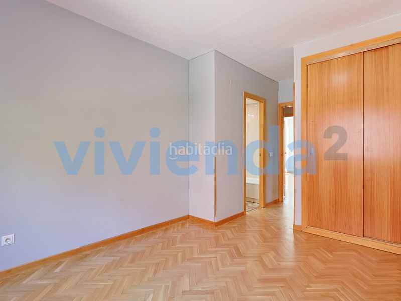 Foto a375a7f9-b4a8-4fc3-8252-95a9d02ad3c3. Pis amb calefacció aparcament a Rosas - Musas Madrid