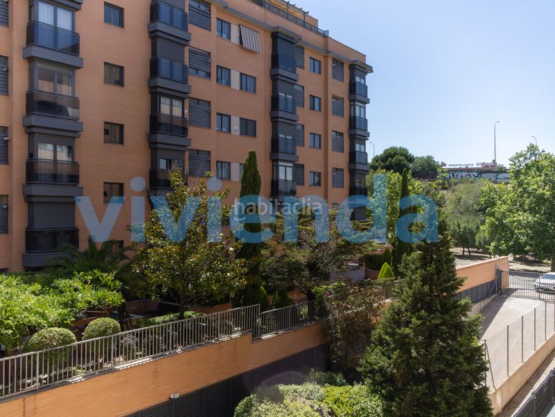 Foto 489b92c7-6303-4247-8f2b-307f7908e3b1. Pis amb calefacció aparcament piscina a Rejas Madrid