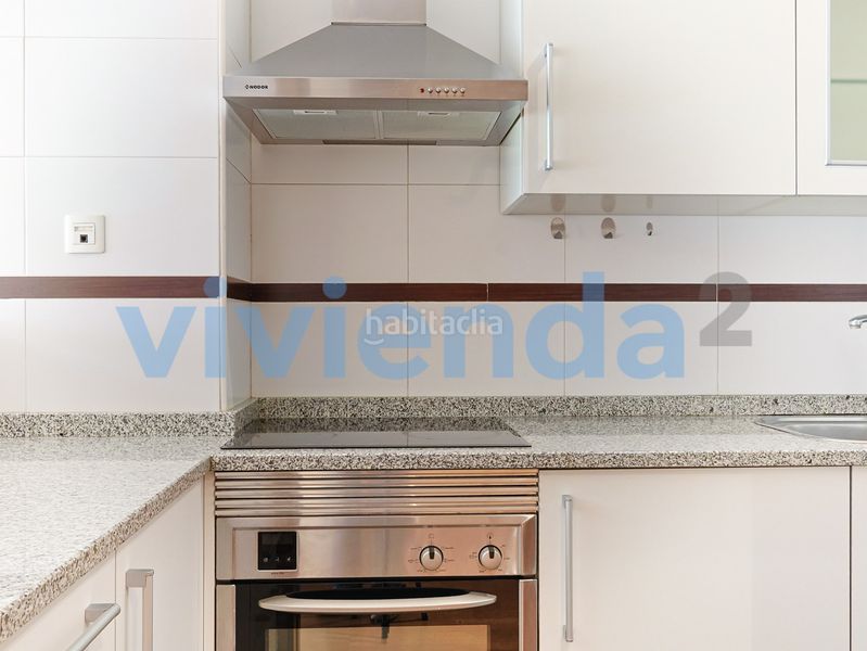 Foto cb4650ff-ba61-4695-987c-a0d03616842b. Pis amb calefacció aparcament piscina a Rejas Madrid