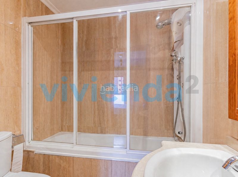 Foto dbe1a59d-86e9-48af-b09b-144fa557bce1. Pis amb calefacció aparcament piscina a Legazpi Madrid