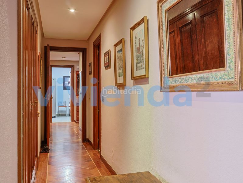 Foto 47b34212-bdd3-47d2-b3f8-e301bc6f8b6a. Pis amb aparcament piscina a Castilla Madrid