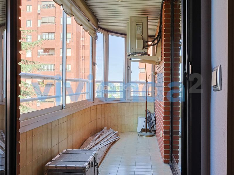 Foto 75a70a5c-f1e3-4546-8cb2-cd5ab701c6b2. Pis amb aparcament piscina a Castilla Madrid