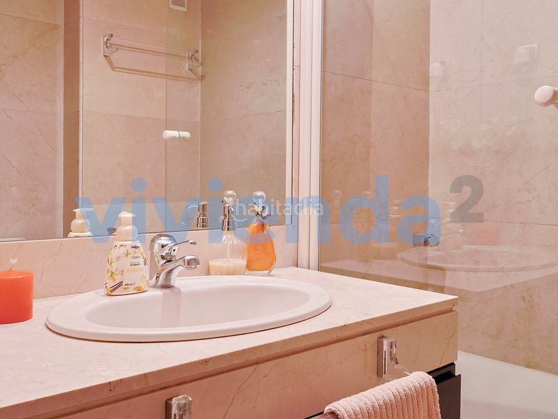 Foto 84a6c976-084e-4987-a800-9733ddb23532. Pis amb aparcament piscina a Castilla Madrid