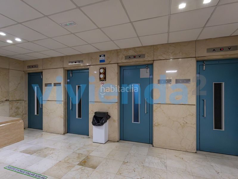 Foto e49ddce7-4375-4d85-96eb-37953adaaebf. Aparcament cotxe a Sol Madrid