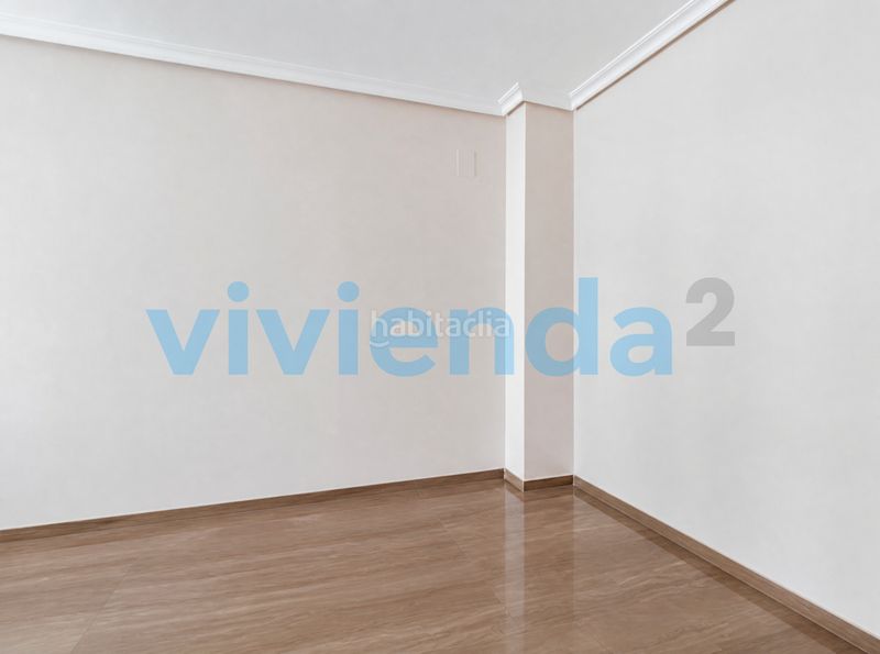 Foto 1f640bd4-9ad4-4593-a936-e31e9ef58ad6. Pis amb calefacció aparcament piscina a Legazpi Madrid