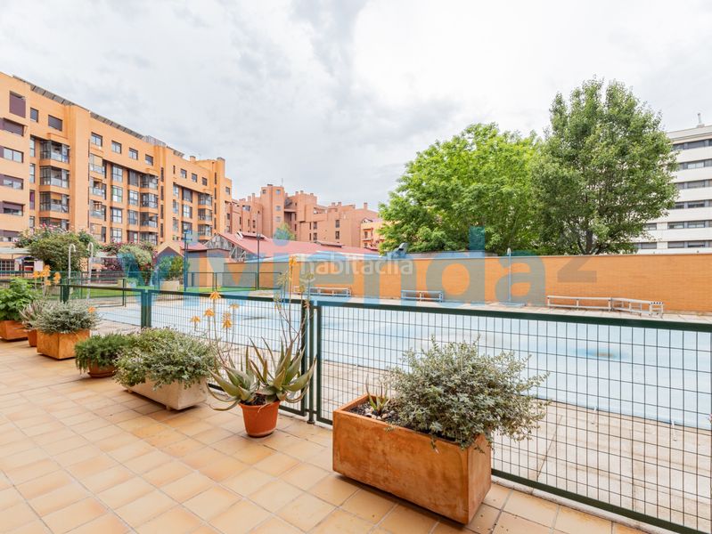 Foto 52df88ea-1cbb-46ba-aea6-5f2a1d803b42. Pis amb calefacció aparcament piscina a Legazpi Madrid