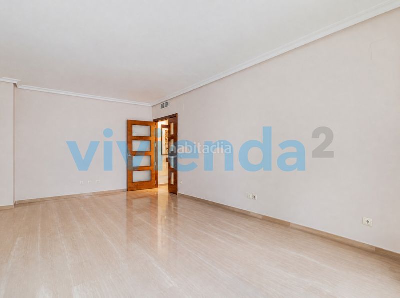 Foto 9e5d90fc-d93e-4e42-8239-2f228e602403. Pis amb calefacció aparcament piscina a Legazpi Madrid