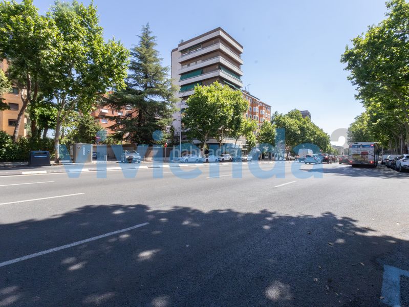 Foto be04dc74-b098-4389-9e37-e39b125519db. Pis amb calefacció aparcament piscina a Hispanoamérica-Bernabéu Madrid