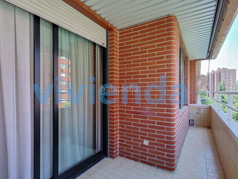 Foto 32aecd72-f039-4010-9be0-0a7e1a088a9f. Pis amb aparcament piscina a Castilla Madrid